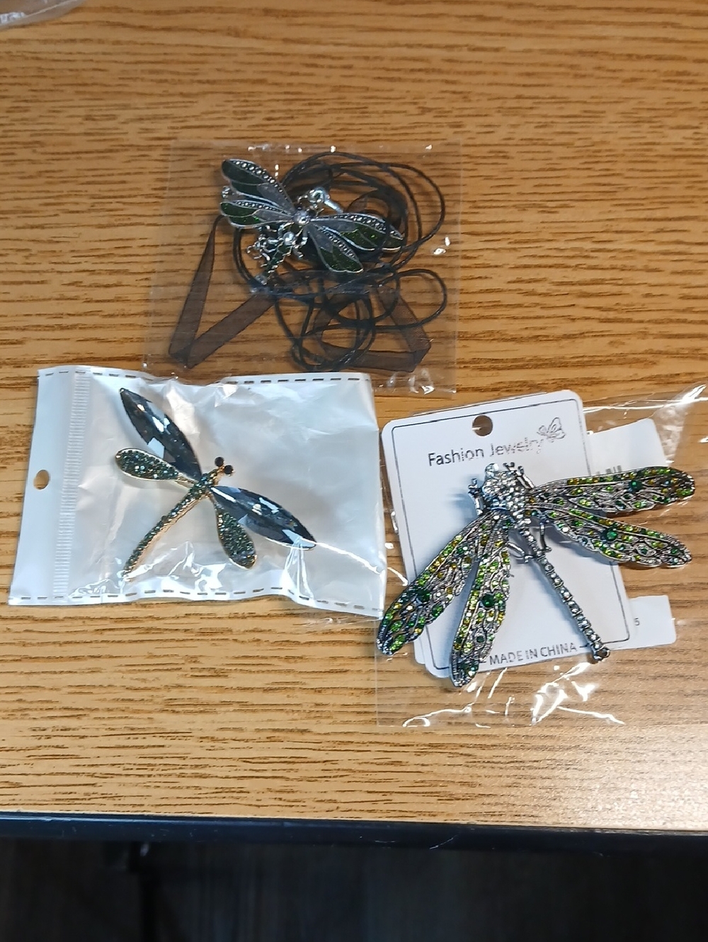 NWOT 3PC Black Green Crystal Dragonfly Bundle 1 Brooch 1 Pin 1 Necklace